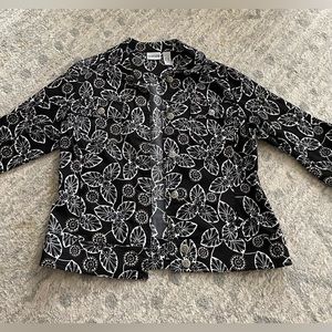 Chico’s lightweight button down jacket